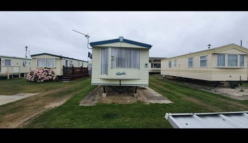 Berth caravan for - for, rent/hire